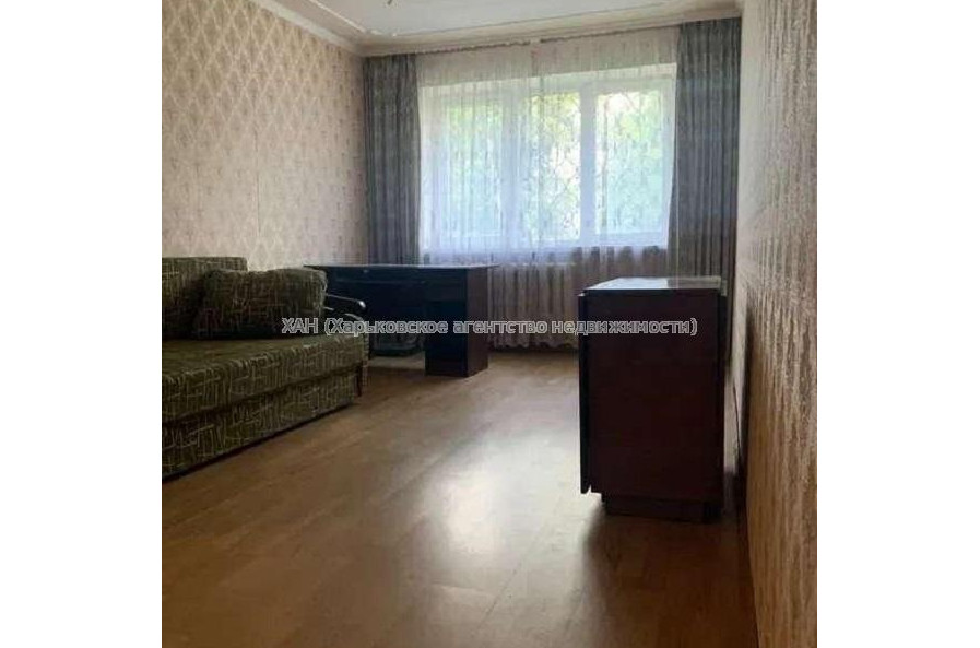 Продам квартиру, Байрона пр-т , 3  ком., 58 м², косметический ремонт 