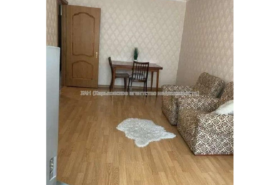Продам квартиру, Байрона пр-т , 3  ком., 58 м², косметический ремонт 