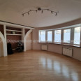 Продам квартиру, Гвардейцев Широнинцев ул. , 2  ком., 94 м², евроремонт 
