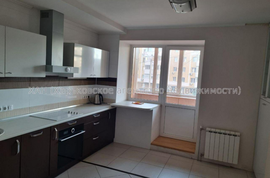 Продам квартиру, Гвардейцев Широнинцев ул. , 2 кім., 94 м², евроремонт 