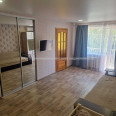 Продам квартиру, Героев Харькова просп. , 1 кім., 33 м², евроремонт 