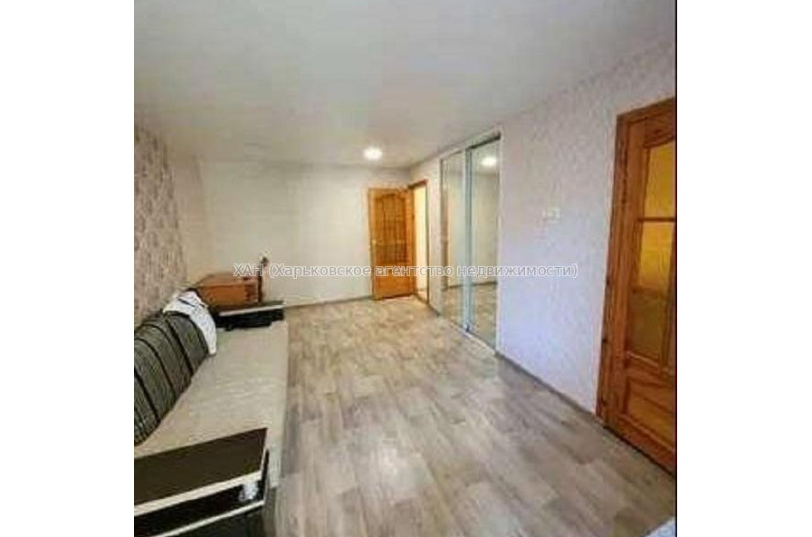Продам квартиру, Героев Харькова просп. , 1 кім., 33 м², евроремонт 