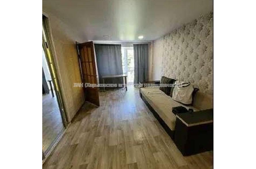 Продам квартиру, Героев Харькова просп. , 1 кім., 33 м², евроремонт 