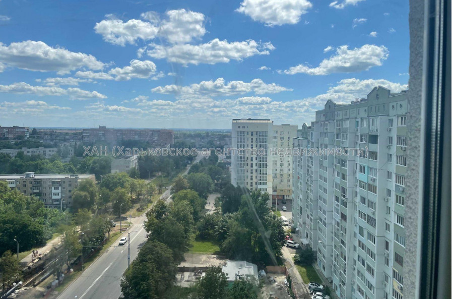 Продам квартиру, Садовый проезд , 3  ком., 71 м², капитальный ремонт 