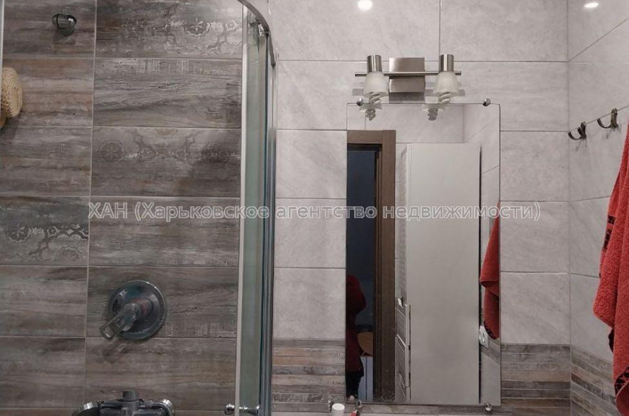 Продам квартиру, Садовый проезд , 3 кім., 71 м², капитальный ремонт 