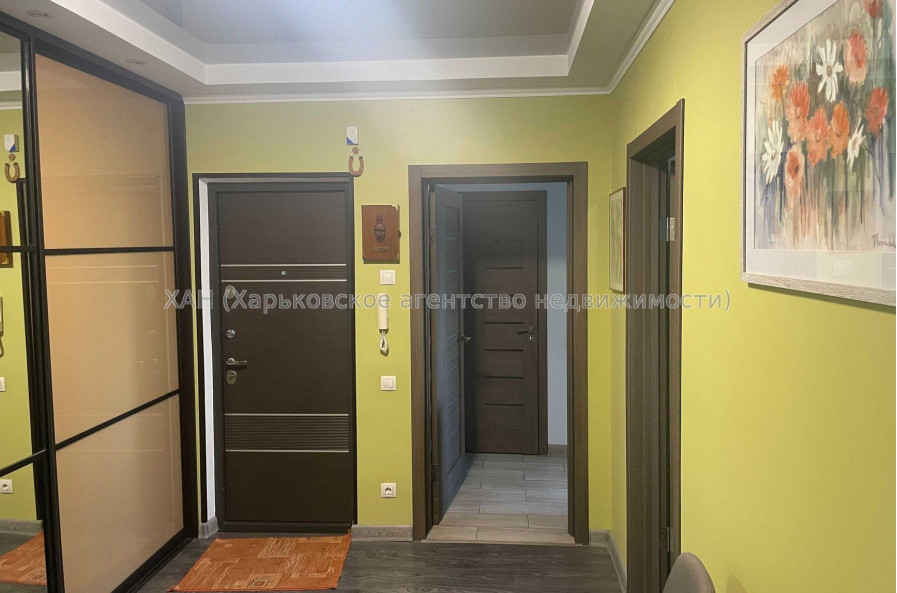 Продам квартиру, Садовый проезд , 3  ком., 71 м², капитальный ремонт 