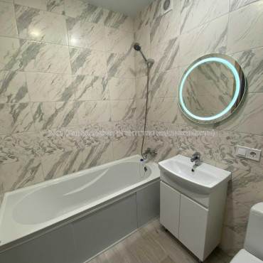 Продам квартиру, Шевченковский пер. , 1  ком., 33 м², евроремонт 