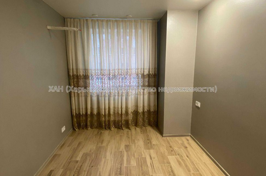Продам квартиру, Шевченковский пер. , 1 кім., 33 м², евроремонт 