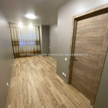 Продам квартиру, Шевченковский пер. , 1  ком., 33 м², евроремонт 