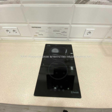 Продам квартиру, Шевченковский пер. , 1  ком., 33 м², евроремонт 