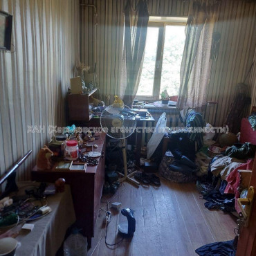 Продам квартиру, Шекспира ул. , 1 кім., 15 м², косметический ремонт 