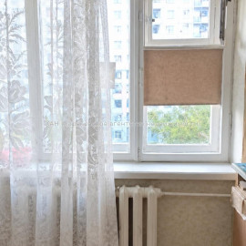 Продам квартиру, Шекспира ул. , 1 кім., 15 м², косметический ремонт