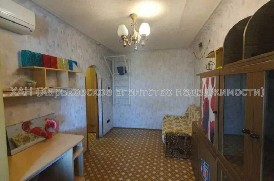 Продам квартиру, Добролюбова ул. , 2 кім., 51 м², косметический ремонт 