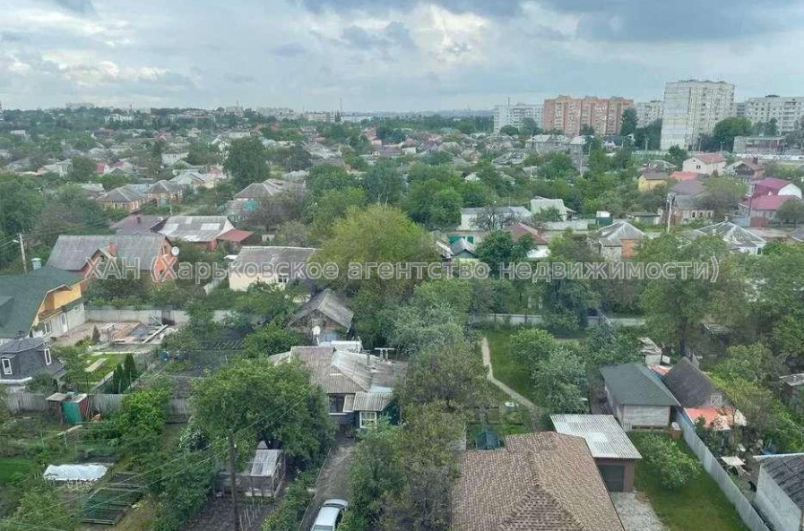 Продам квартиру, Добролюбова ул. , 2 кім., 51 м², косметический ремонт 