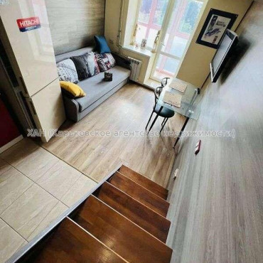 Продам квартиру, Добровольцев ул. , 2  ком., 38 м², евроремонт 