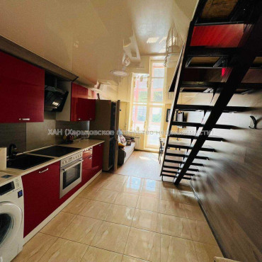Продам квартиру, Добровольцев ул. , 2  ком., 38 м², евроремонт 