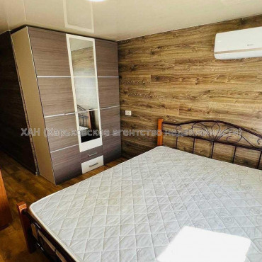 Продам квартиру, Добровольцев ул. , 2  ком., 38 м², евроремонт 