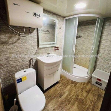 Продам квартиру, Добровольцев ул. , 2  ком., 38 м², евроремонт 