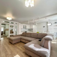 Продам квартиру, Юбилейный просп. , 3 кім., 96 м², авторский дизайн 