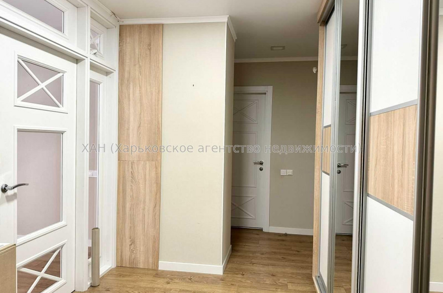 Продам квартиру, Юбилейный просп. , 3 кім., 96 м², авторский дизайн 