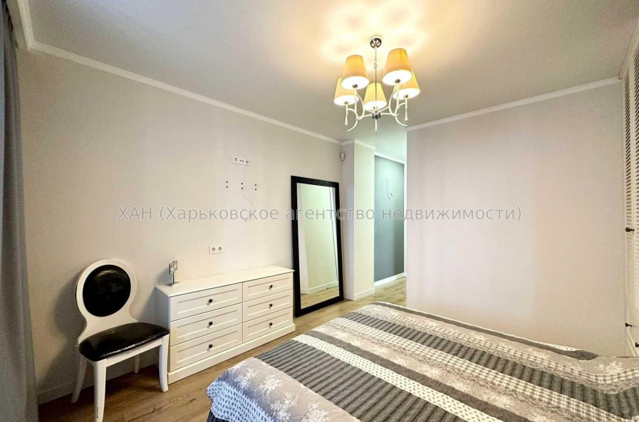 Продам квартиру, Юбилейный просп. , 3 кім., 96 м², авторский дизайн 