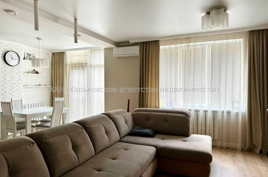 Продам квартиру, Юбилейный просп. , 3 кім., 96 м², авторский дизайн 