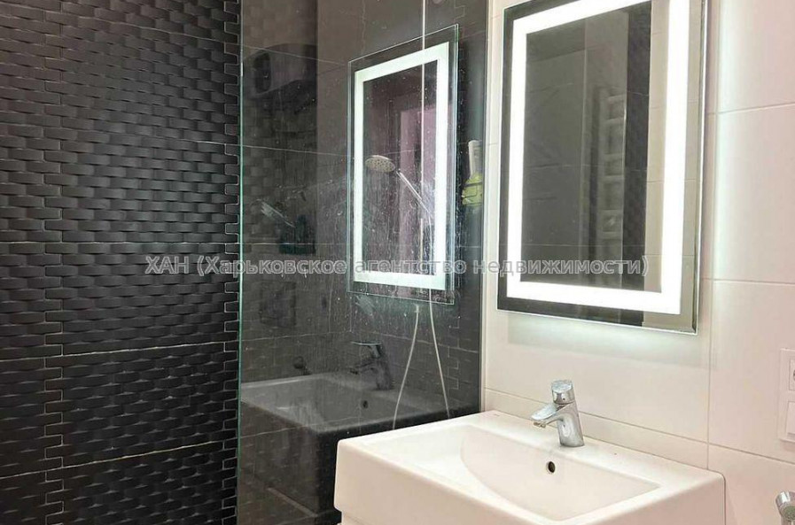 Продам квартиру, Юбилейный просп. , 3 кім., 96 м², авторский дизайн 