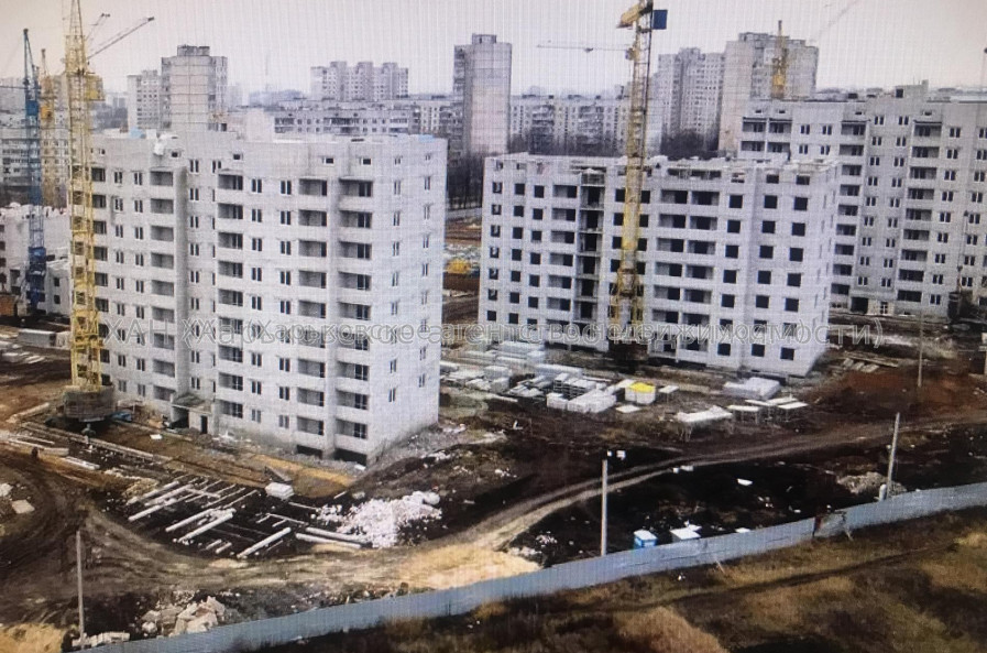 Продам квартиру, Валентиновская ул. , 1 кім., 39.20 м², без ремонта 