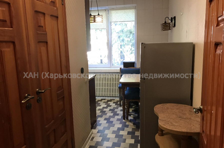 Сдам квартиру, Непокоренных ул. , д. 29 , 2  ком., 52 м², косметический ремонт 