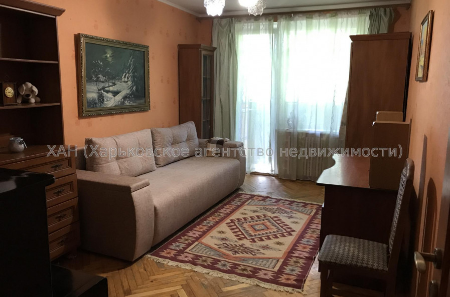 Сдам квартиру, Непокоренных ул. , д. 29 , 2  ком., 52 м², косметический ремонт 