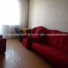 Продам квартиру, Непокоренных ул. , 3  ком., 64 м², косметический ремонт