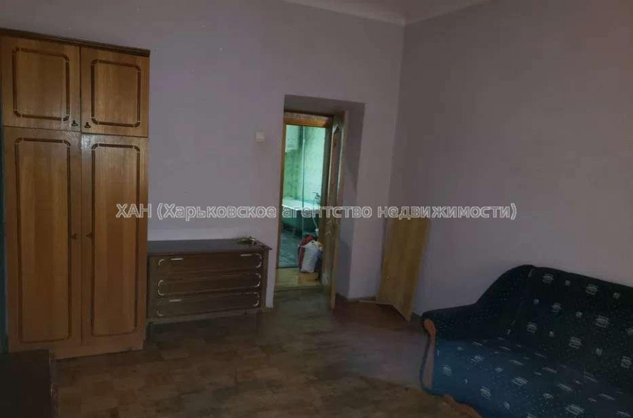 Продам квартиру, Науки просп. , 3 кім., 73 м², без ремонта 