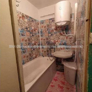 Продам квартиру, Болградская ул. , 1 кім., 27 м², косметический ремонт 