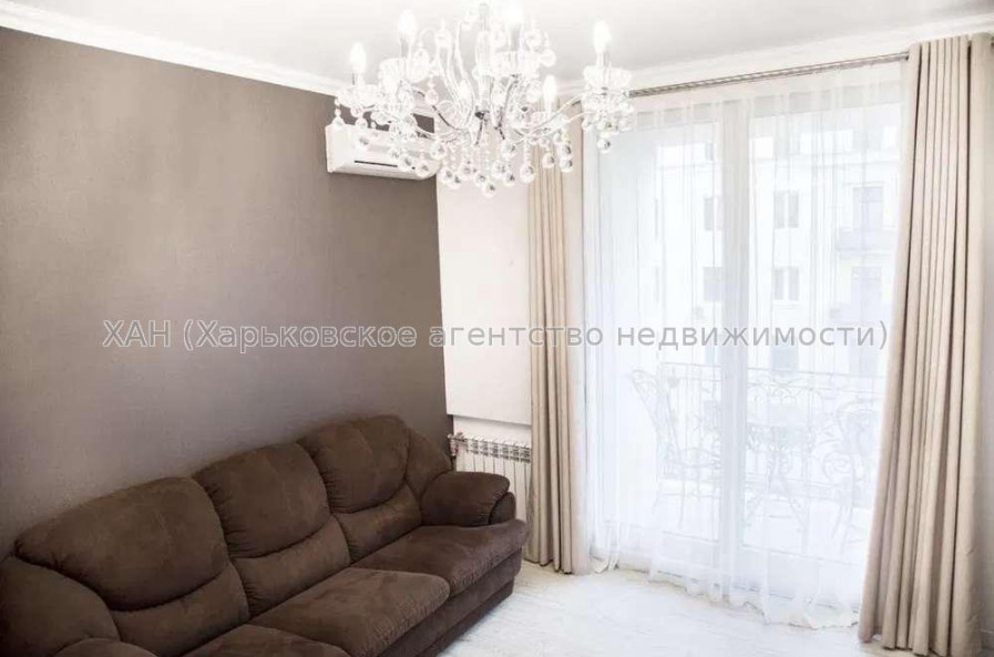 Продам квартиру, Благовещенская ул. , 2 кім., 56 м², авторский дизайн 