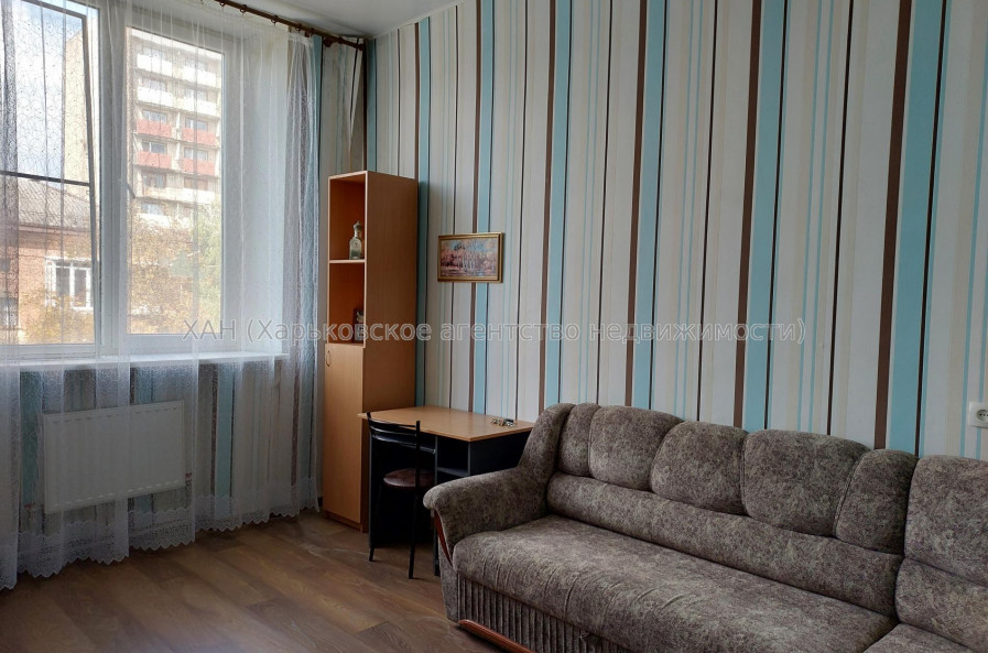 Сдам квартиру, Сумская ул. , 77/79 , 4  ком., 108 м², косметический ремонт 