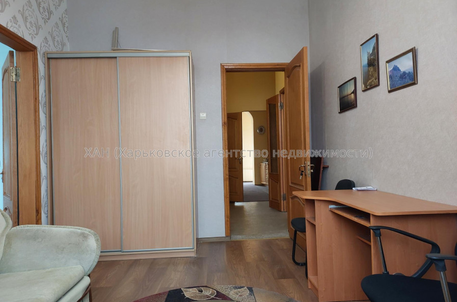 Сдам квартиру, Сумская ул. , 77/79 , 4  ком., 108 м², косметический ремонт 