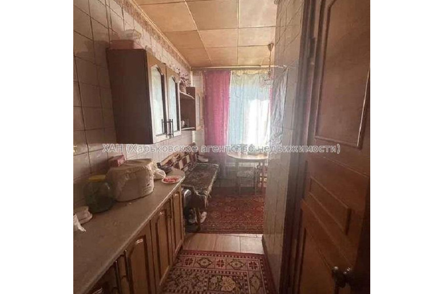 Продам квартиру, Библика ул. , 3  ком., 65 м², косметический ремонт 