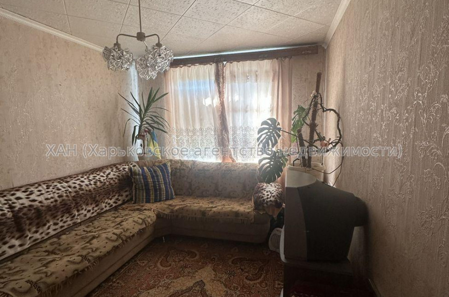 Продам квартиру, Библика ул. , 3  ком., 65 м², косметический ремонт 