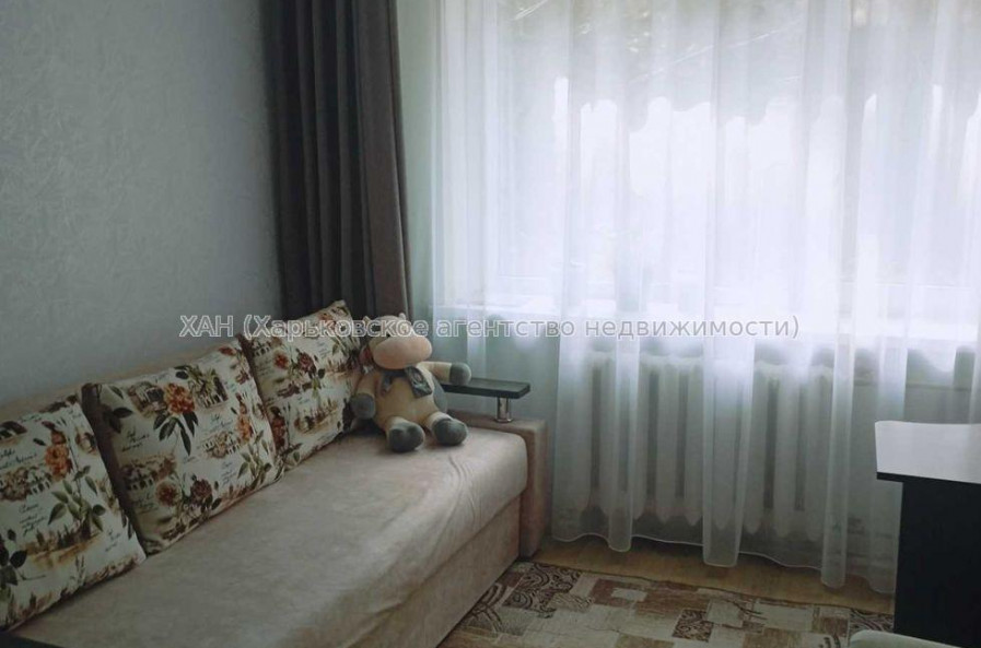 Продам квартиру, Александровский просп. , 1 кім., 24 м², косметический ремонт 