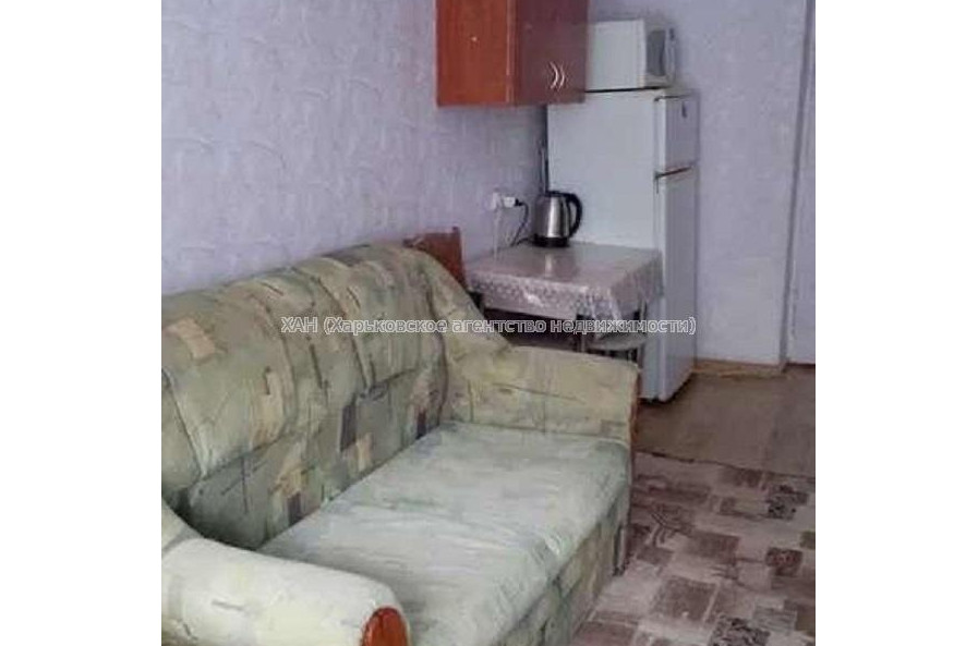 Продам квартиру, Александровский просп. , 1 кім., 24 м², косметический ремонт 