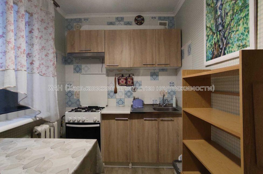 Сдам квартиру, 23 Августа ул. , 3  ком., 59 м², косметический ремонт 